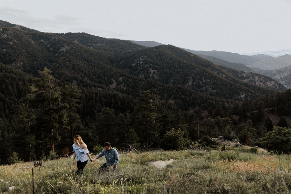 Colorado-Mountain-Couples-Adventure-Session_MJPHOTO-115.jpg