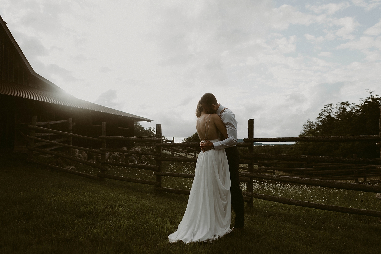 Michigan-Sand-Dunes-Wedding_Ashley+Zach-1030.jpg