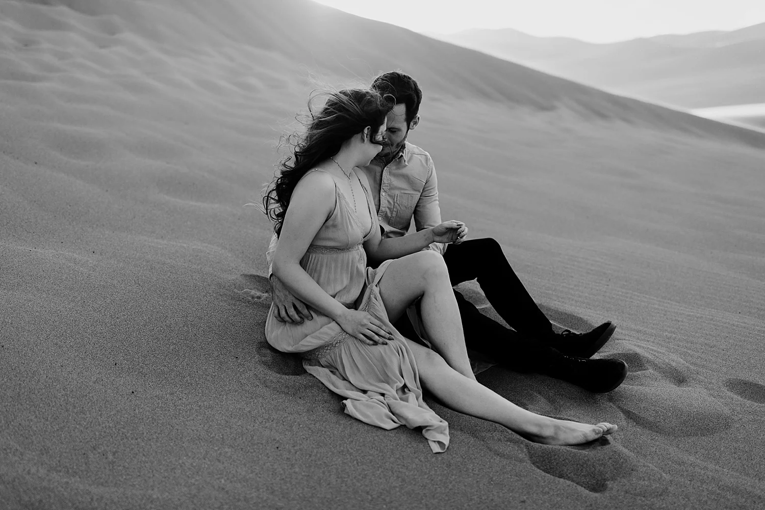 Sunset-Sand-Dunes-Adventure-Session_MJPHOTO-184.jpg
