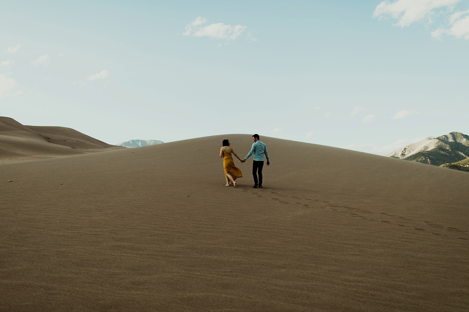 Sunset-Sand-Dunes-Adventure-Session_MJPHOTO-210.jpg