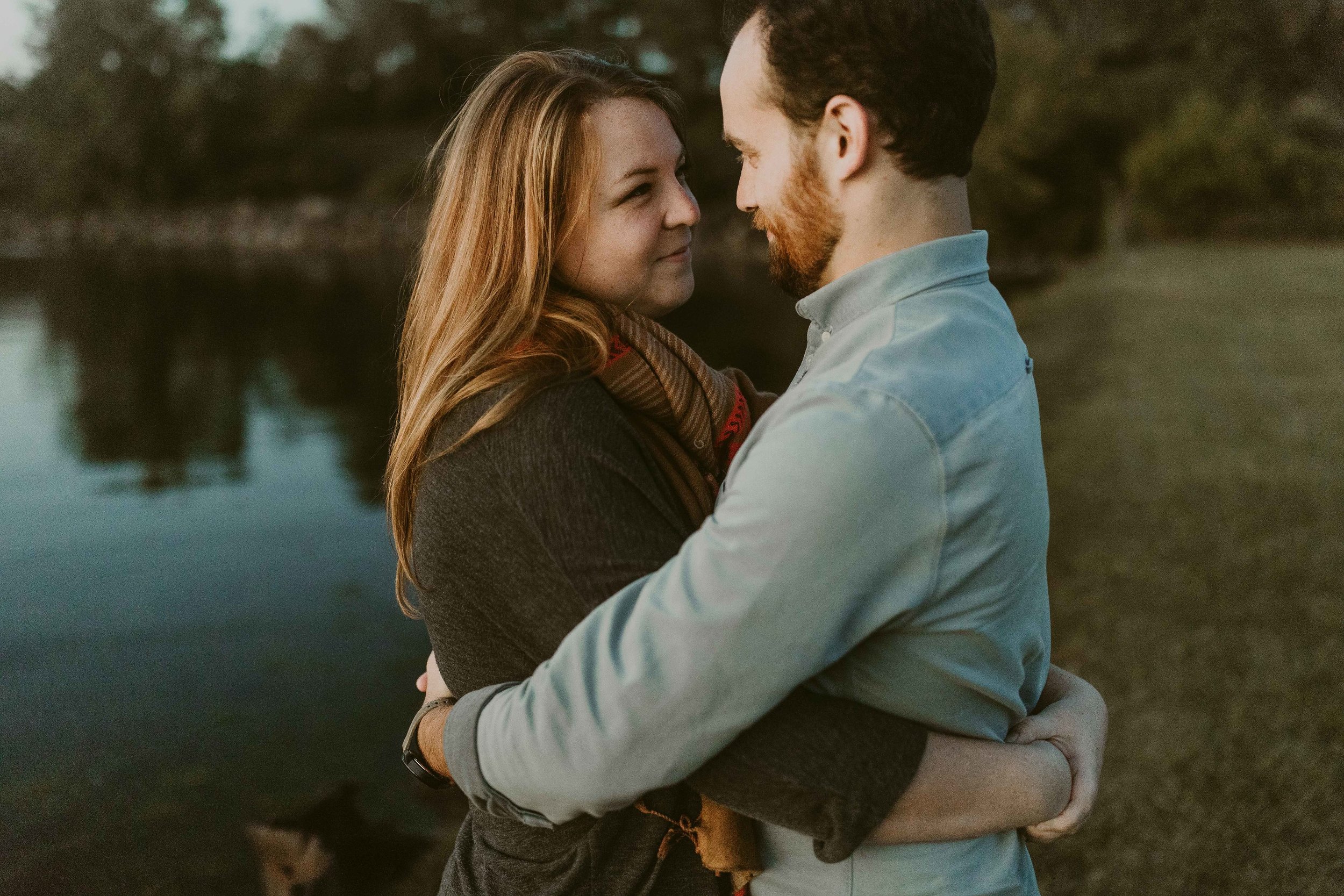 OhioCity+LakeErie-Sunset-Couples-Session_Rachel+Brian_MJPHOTO-163.jpg