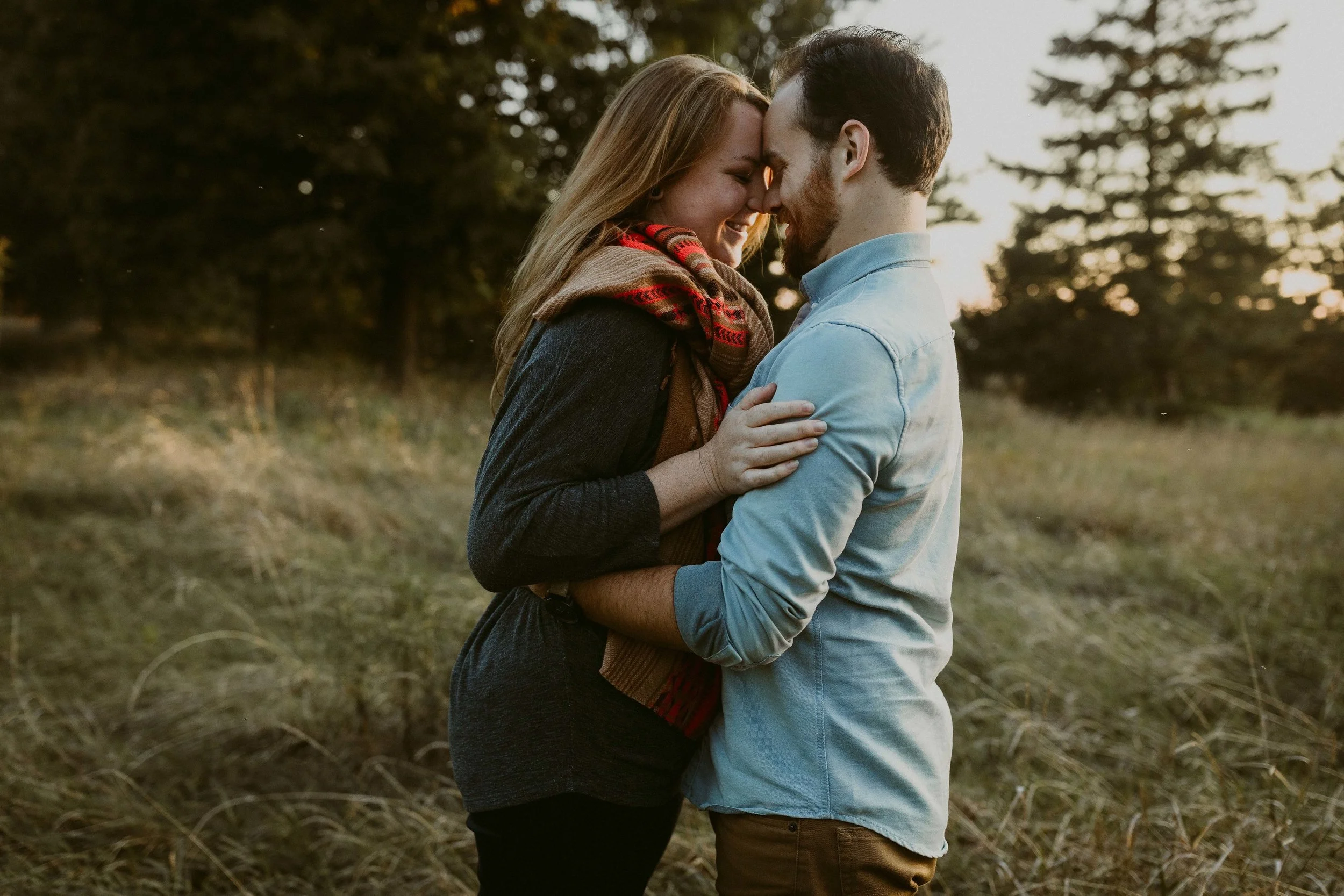 OhioCity+LakeErie-Sunset-Couples-Session_Rachel+Brian_MJPHOTO-89.jpg
