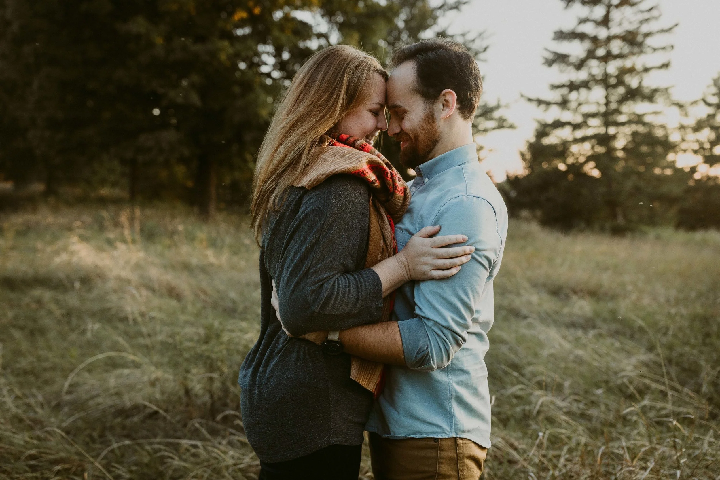 OhioCity+LakeErie-Sunset-Couples-Session_Rachel+Brian_MJPHOTO-90.jpg