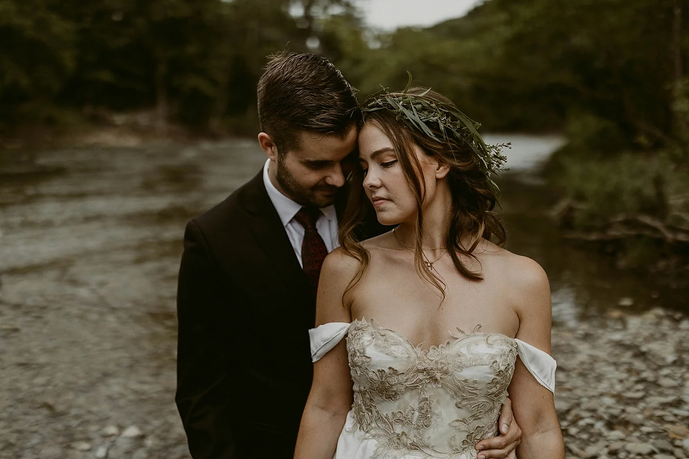 Woodland-Theater-Wedding-Molly+Ryan_MJPHOTO-264.jpg