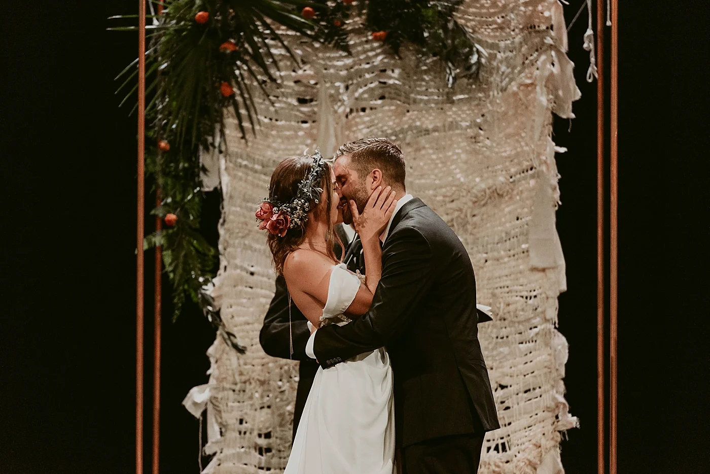 Woodland-Theater-Wedding-Molly+Ryan_MJPHOTO-447.jpg