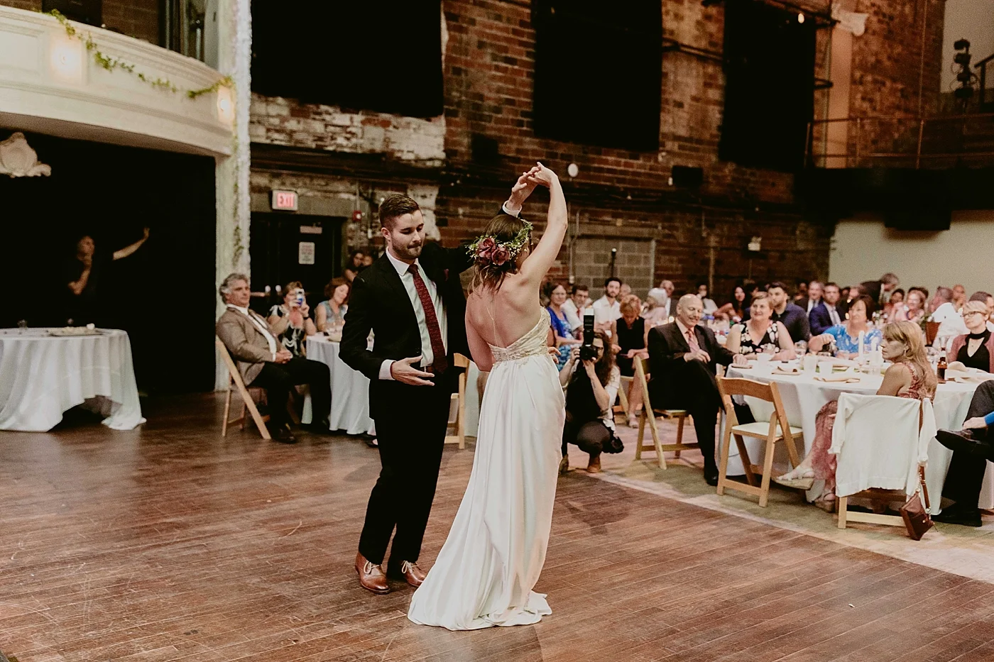 Woodland-Theater-Wedding-Molly+Ryan_MJPHOTO-664.jpg