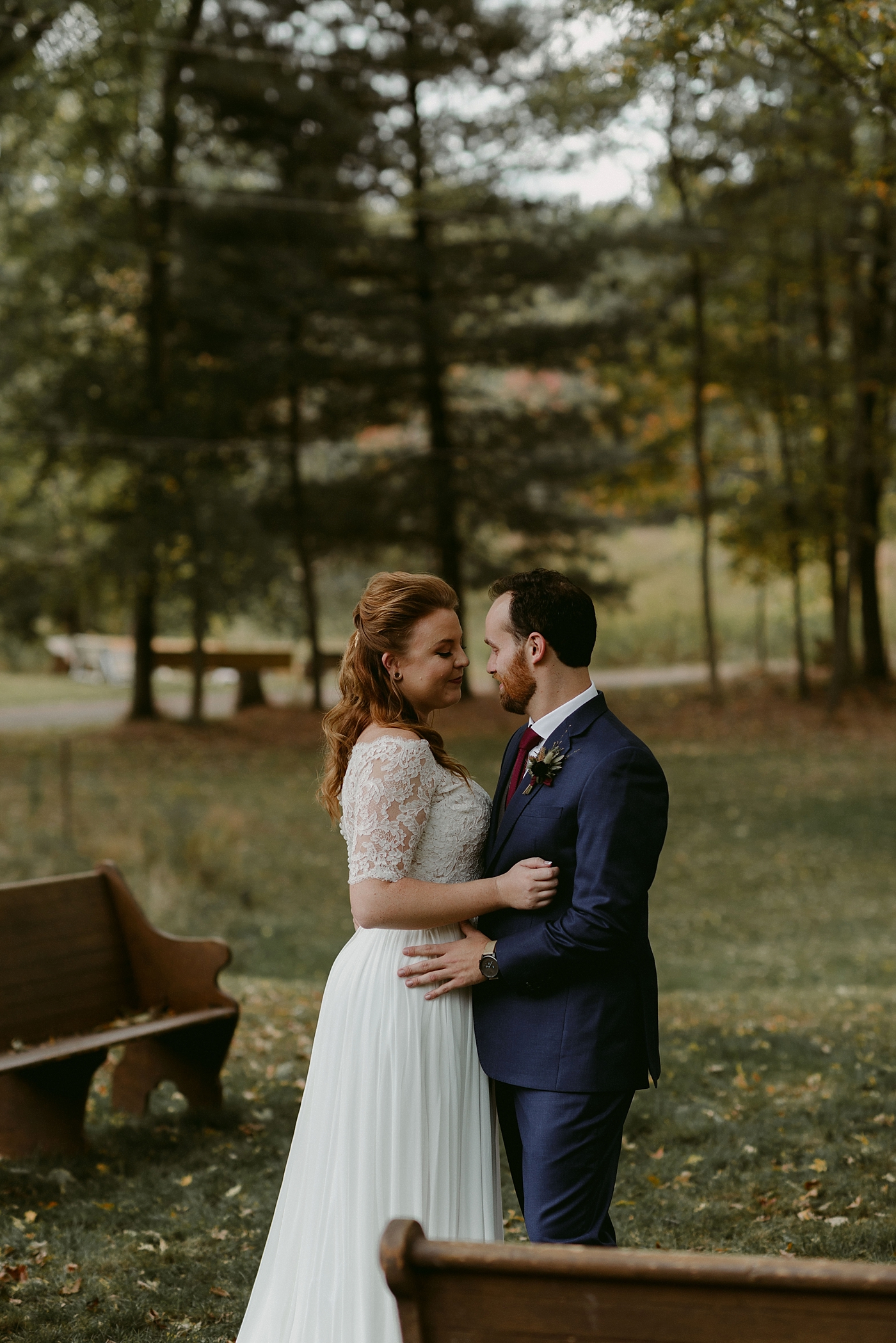 October-Backyard-Wedding_Rachel+Brian_MJPHOTO-168.jpg