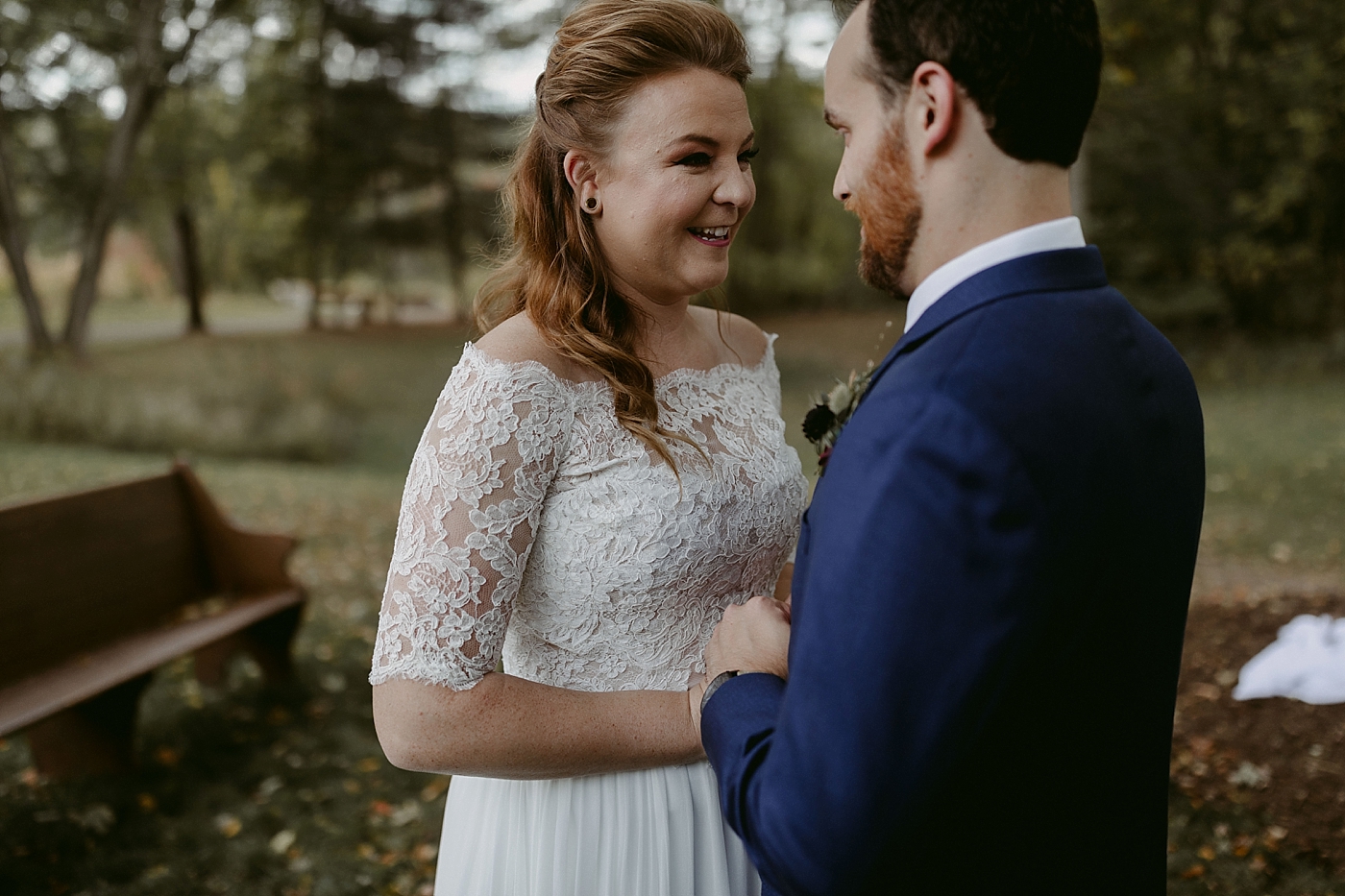 October-Backyard-Wedding_Rachel+Brian_MJPHOTO-208.jpg