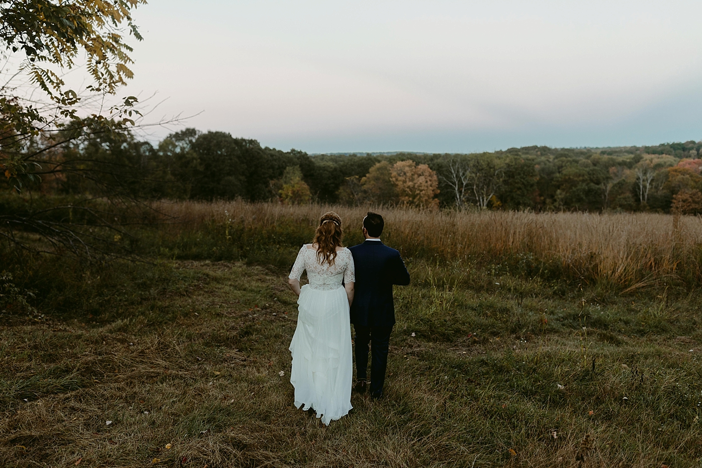 October-Backyard-Wedding_Rachel+Brian_MJPHOTO-1088.jpg