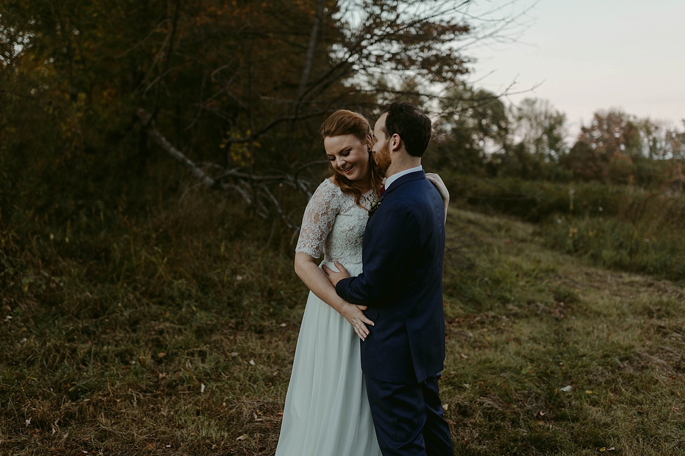 October-Backyard-Wedding_Rachel+Brian_MJPHOTO-1094.jpg