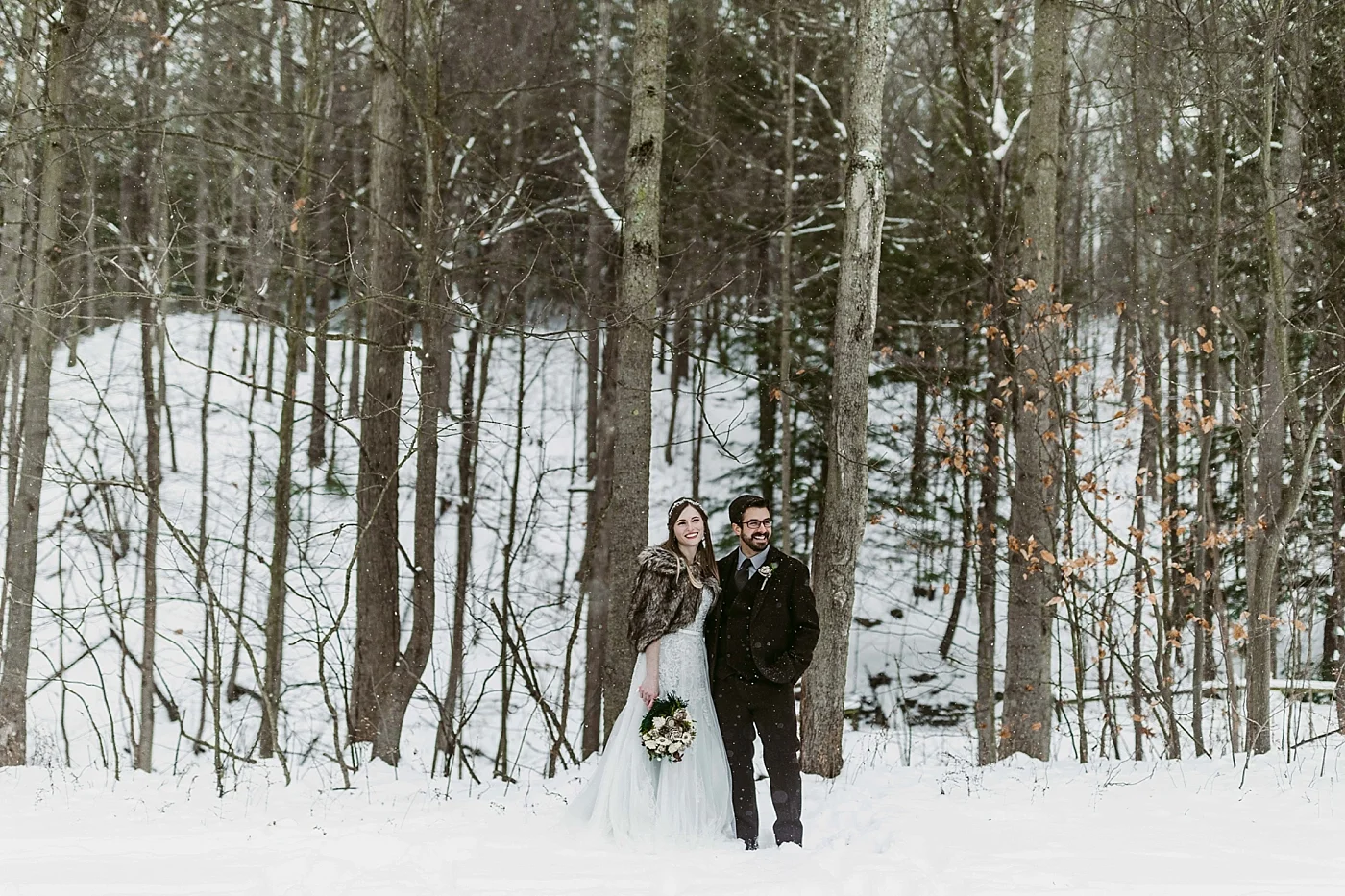 Winter-Squires-Castle-Wedding-James+Jessica_MJPHOTO2017-397.jpg