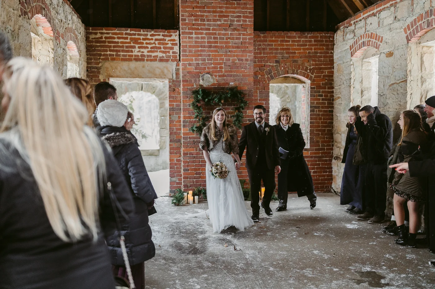 Squires-Castle-Winter-Wedding-36.jpg