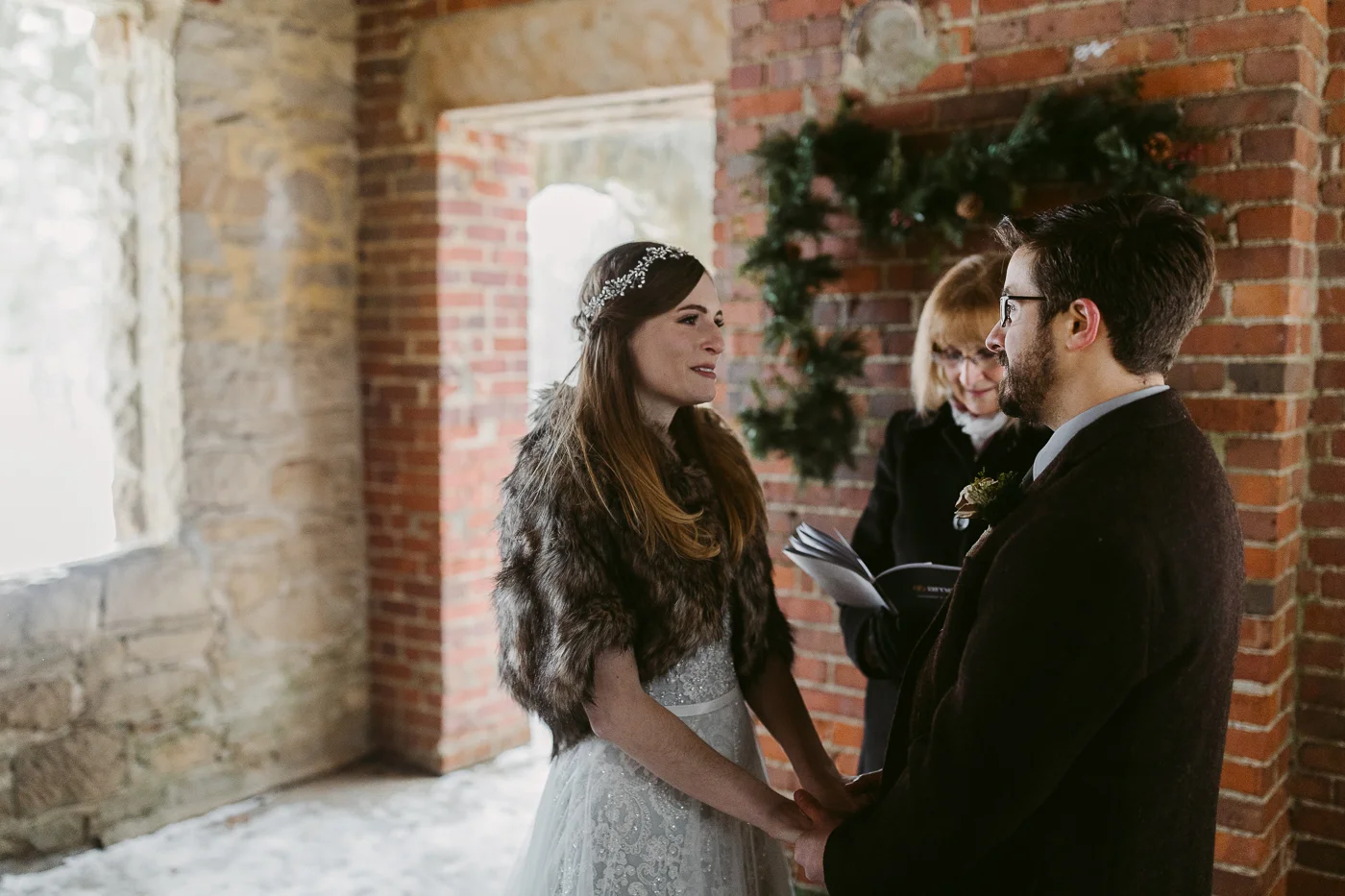 Squires-Castle-Winter-Wedding-27.jpg