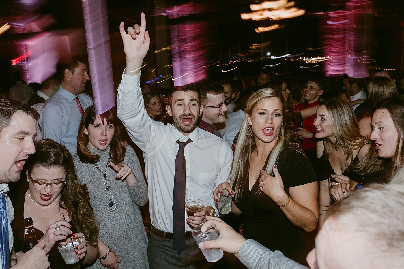 ArielInternation-Wedding-Jen+Tyler-MJPHOTO2017-1368.jpg
