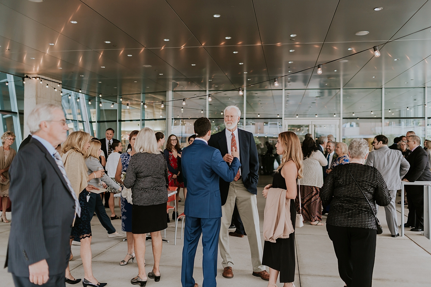 AkronArtMuseumWedding-TheHeartlandersCollective-2017_0205.jpg