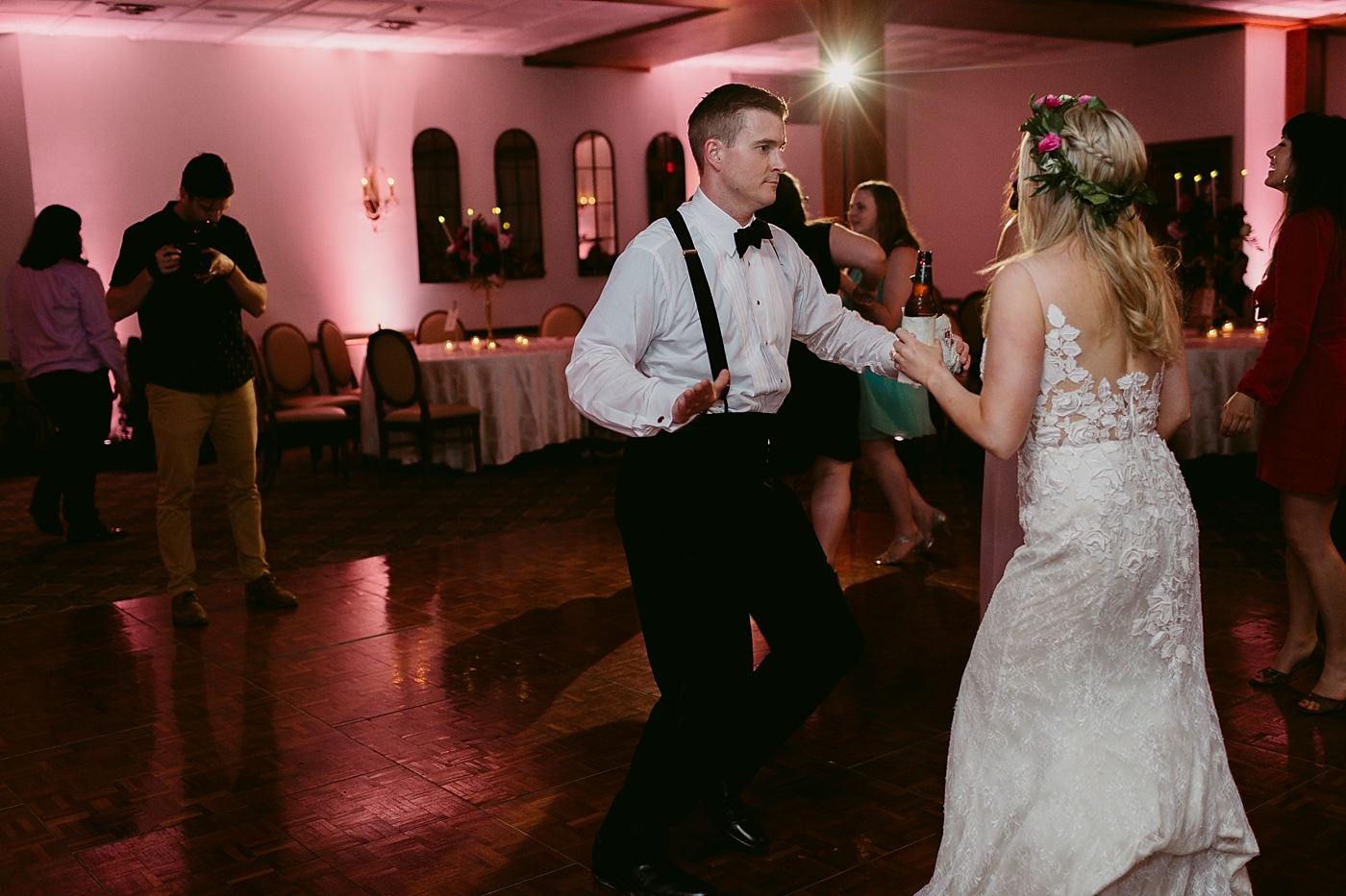 HudsonOhioWedding-Rachel+Eric-TheHeartlandersCollective-623.jpg