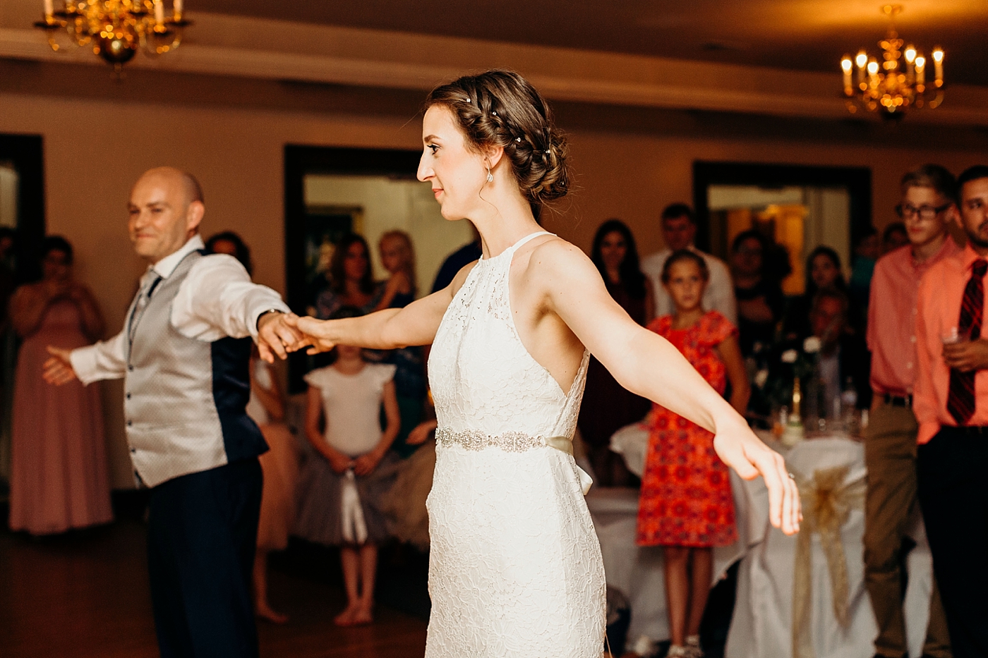 Chateau-Michelle-Wedding-Julia+JuanLuis_TheHeartlandersCo2018LA-373.jpg