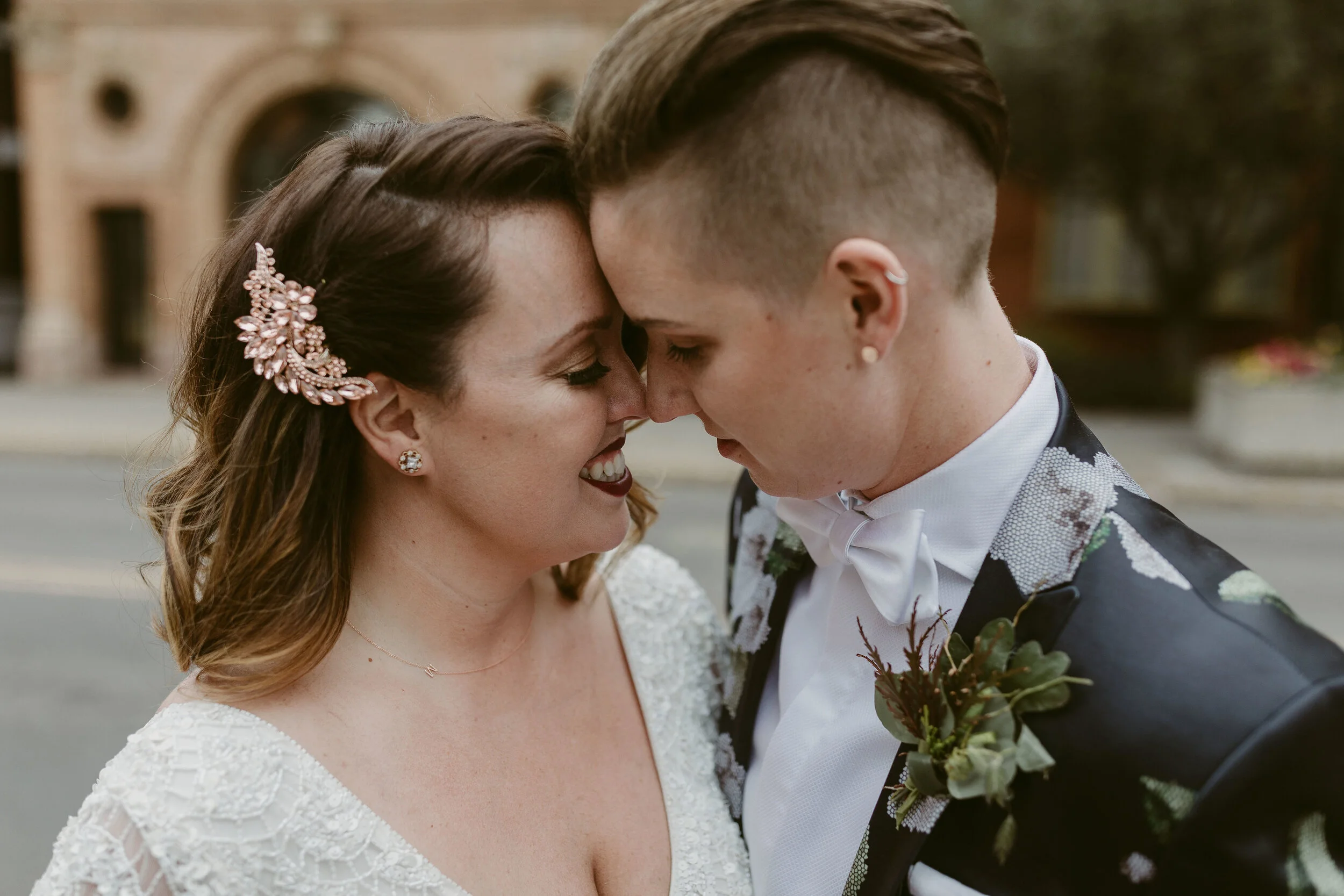 Buffalo-Wedding-Babeville-NY-Courtney+Liz_MJPHOTO-307.jpg