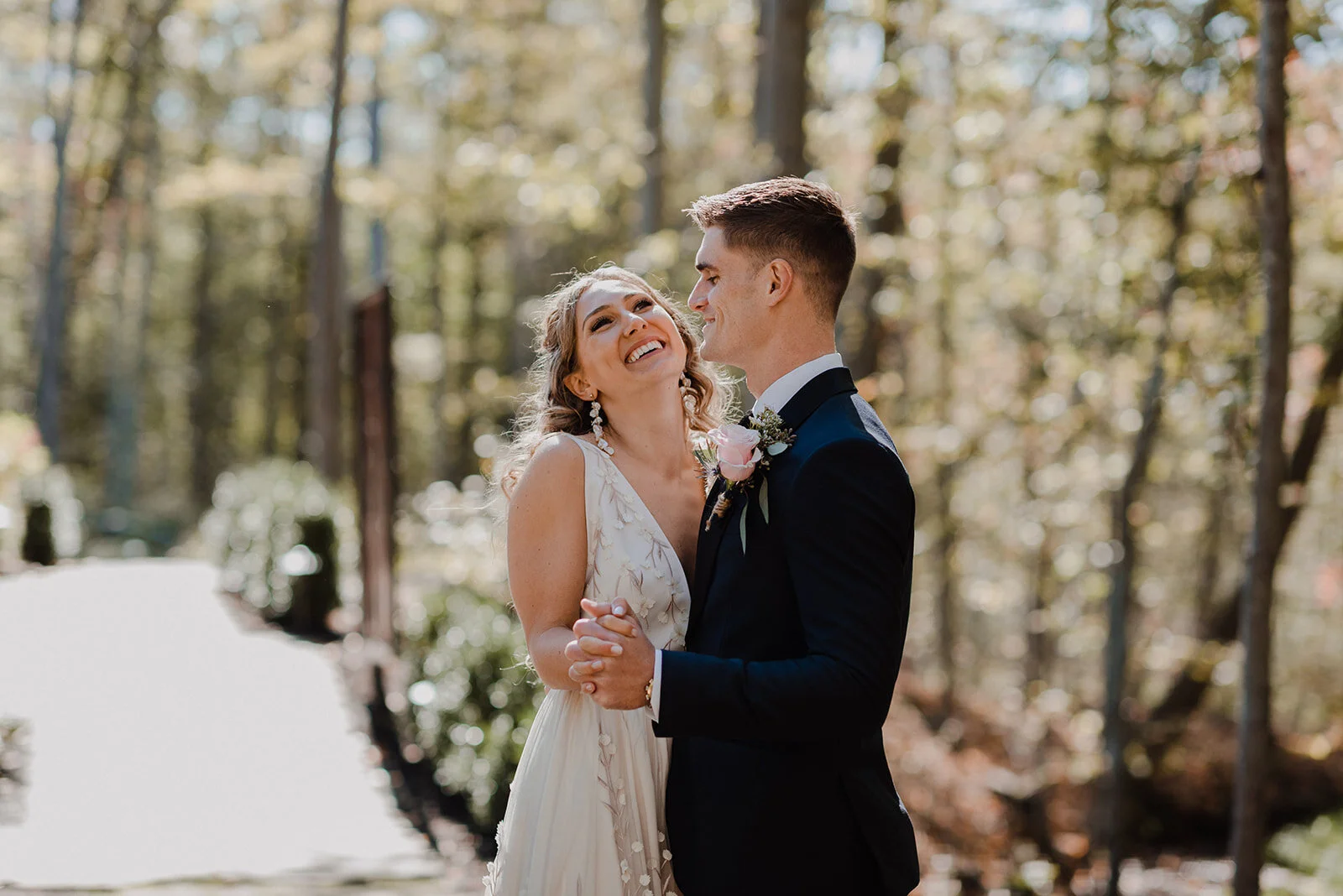 Lauren + Kyle | Sapphire Creek Winery Wedding