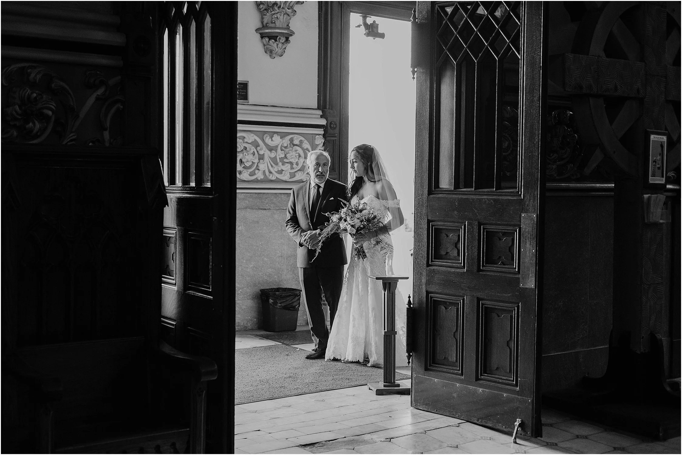 ProTipsforChangingWeddingPlans_MJPHOTO_KirkbridesWeddingPlanning_BaciDesigner_ClevelandWedding_0110.jpg