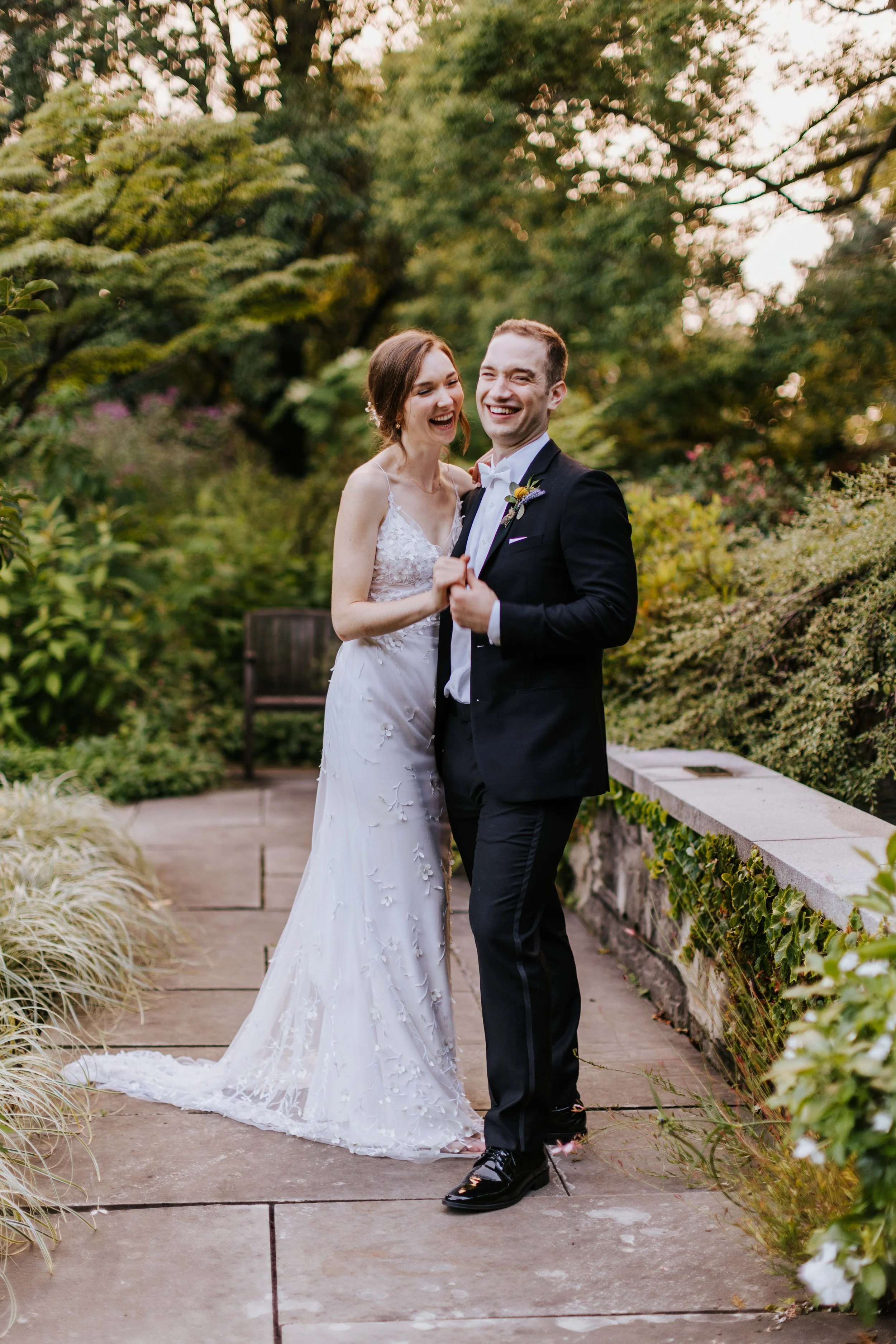 Nina + Alex | Cleveland Botanical Garden Wedding