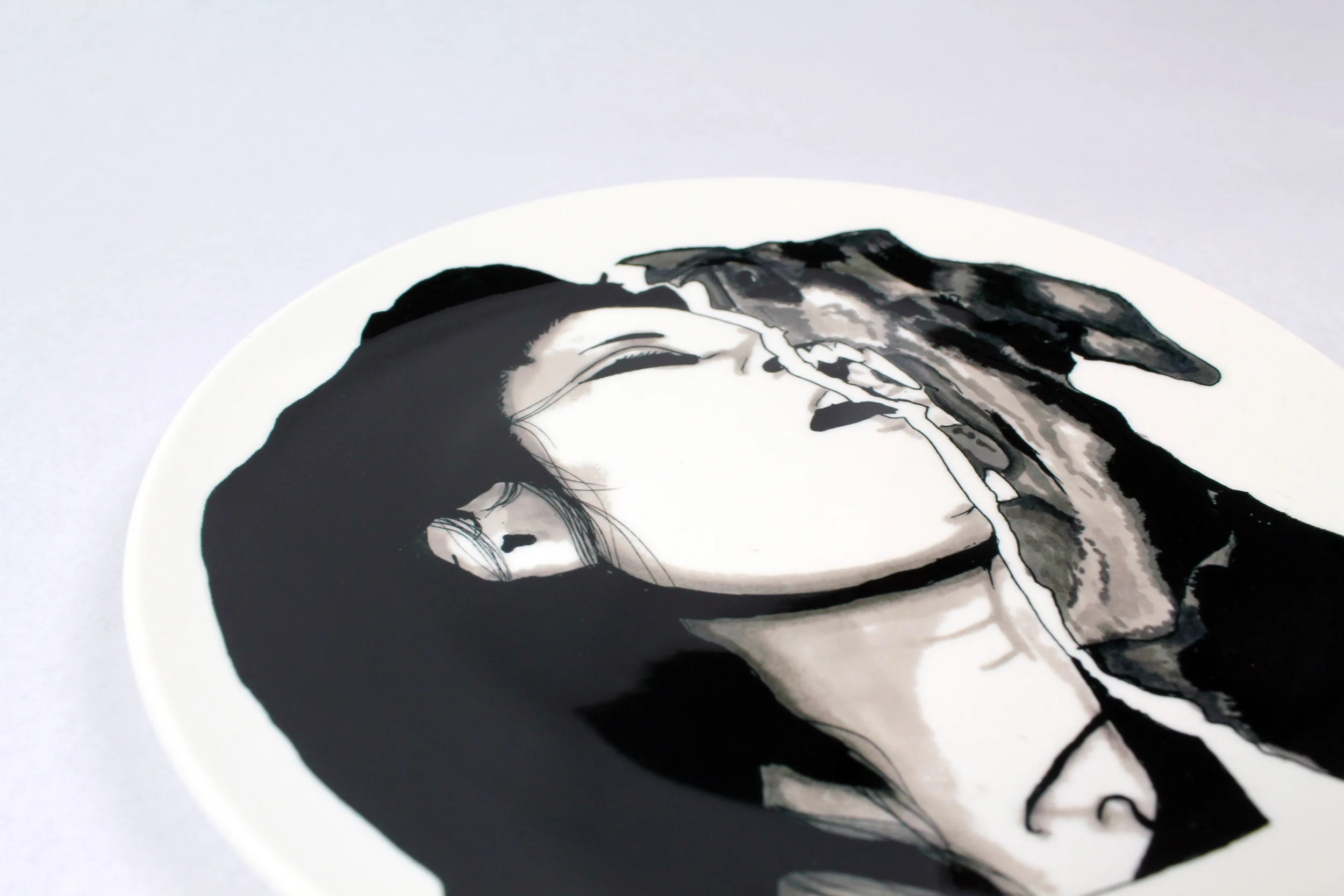 Howler Plate - Part of the lifestyle product capsule collection