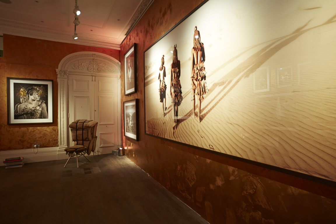 Exhibition view ' Origins ' by Jimmy Nelson, 2015