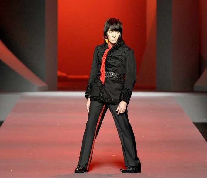 John Galliano's final bow at Christian Dior Spring 2011 Haute-Couture show. Photo by Vogue Runway