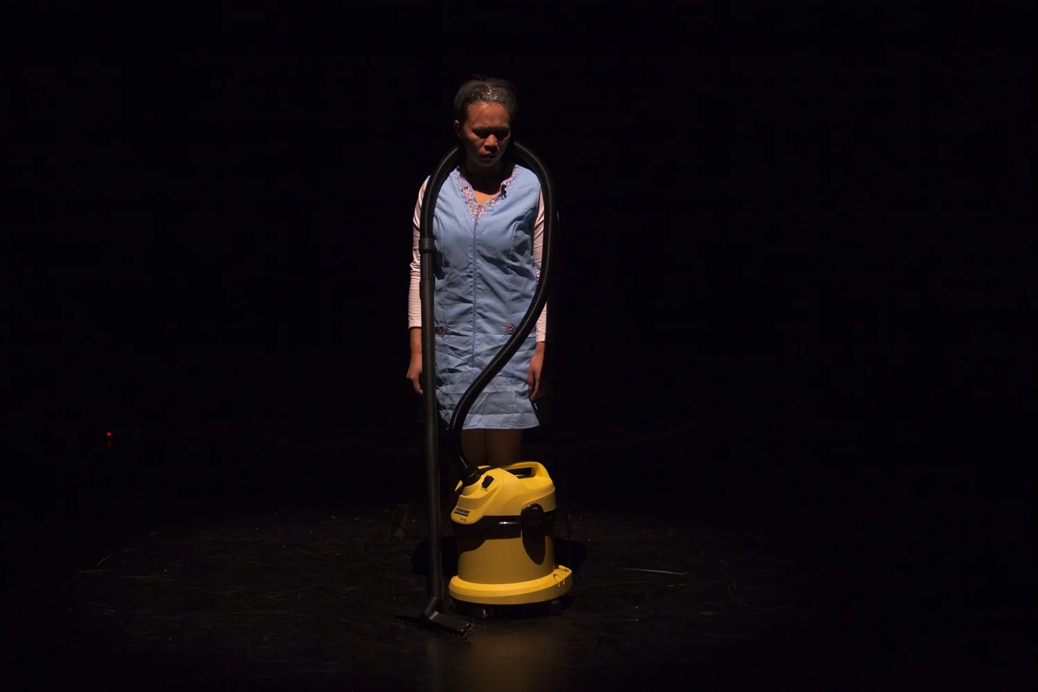 YNIA in Domestic Products, Photo: Vlad Dudu