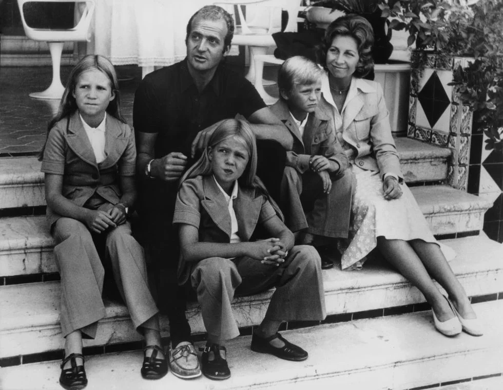 Prince Juan Carlo's Family, 1975. Photo source: Harper's Bazaar.