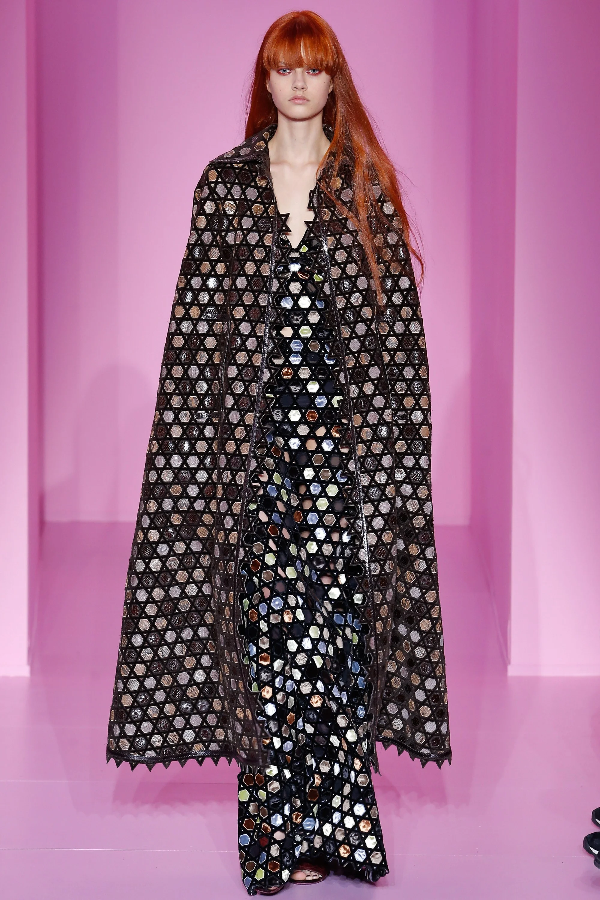 A look from Givenchy Spring/Summer 2016 Haute-Couture collection. Photo source: Vogue Runway.
