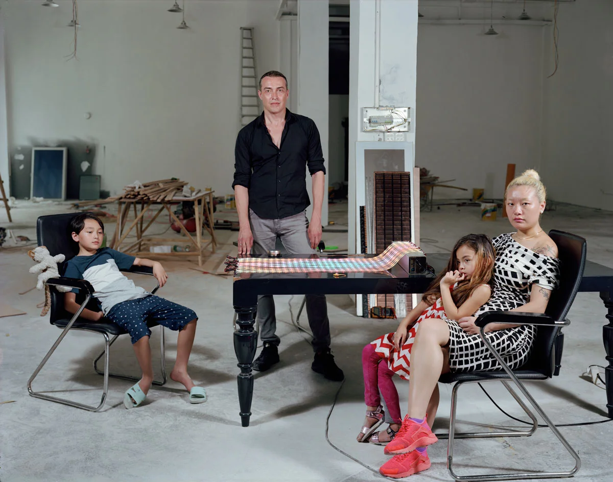 Alain Fouraux pictured with his family by Dana Lixenberg