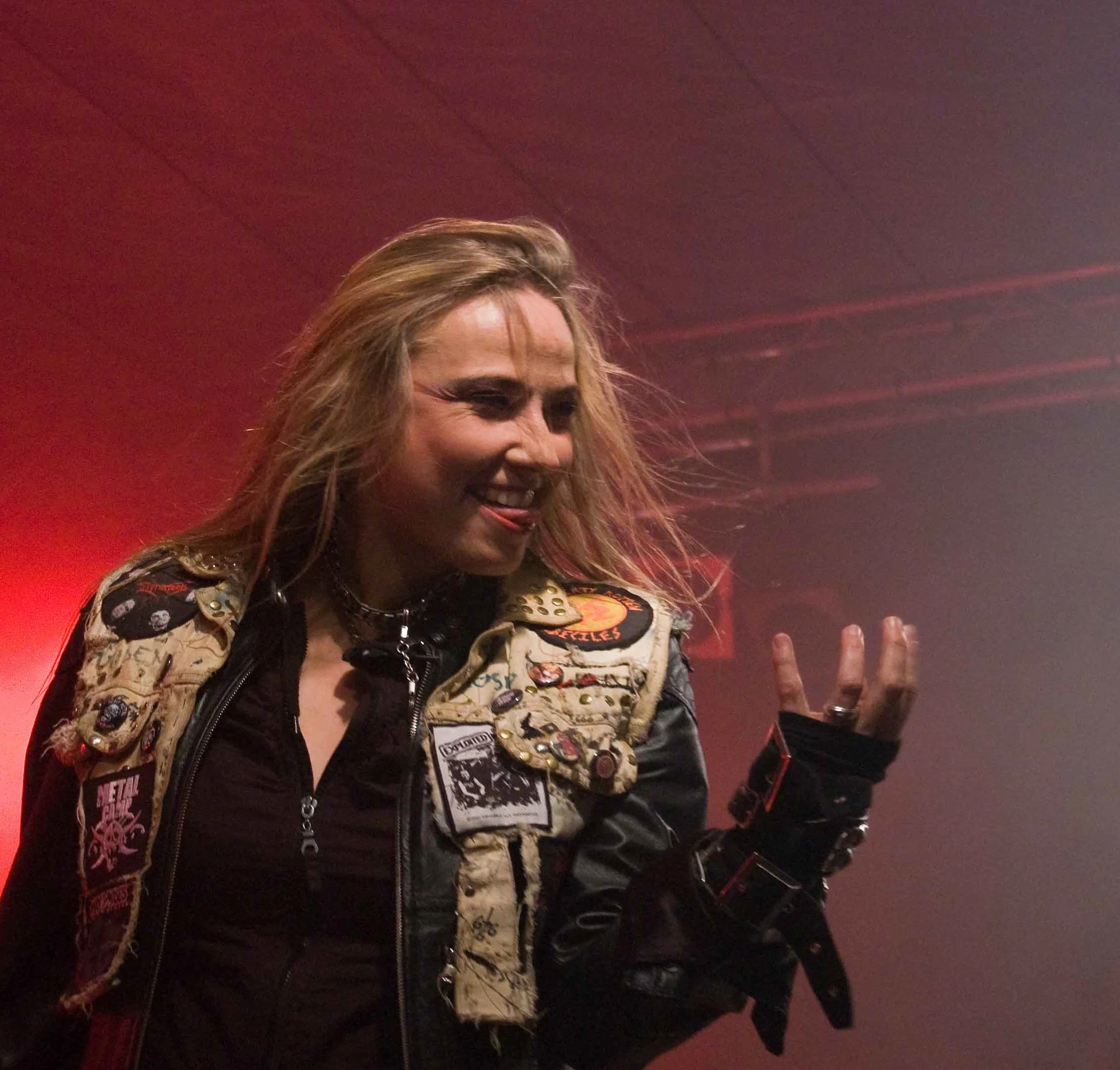 Sabina Classen on stage. Photo by Pakami.