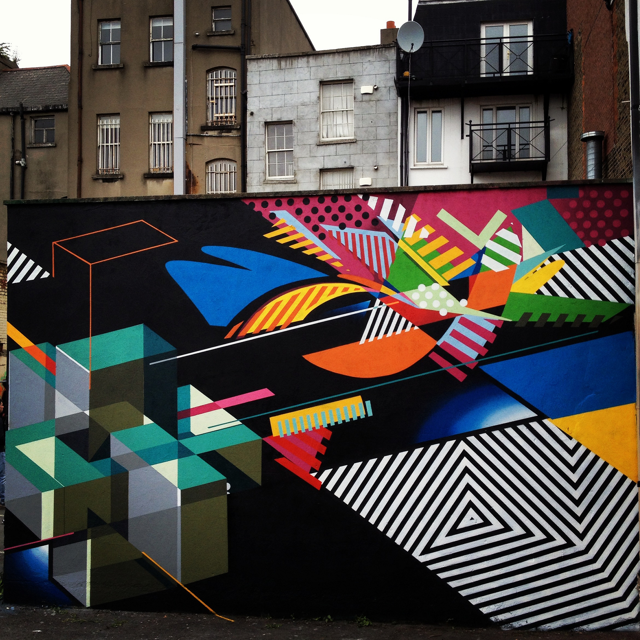 Street graffiti artwork by Sektwo and Maser Loves You, 2013.