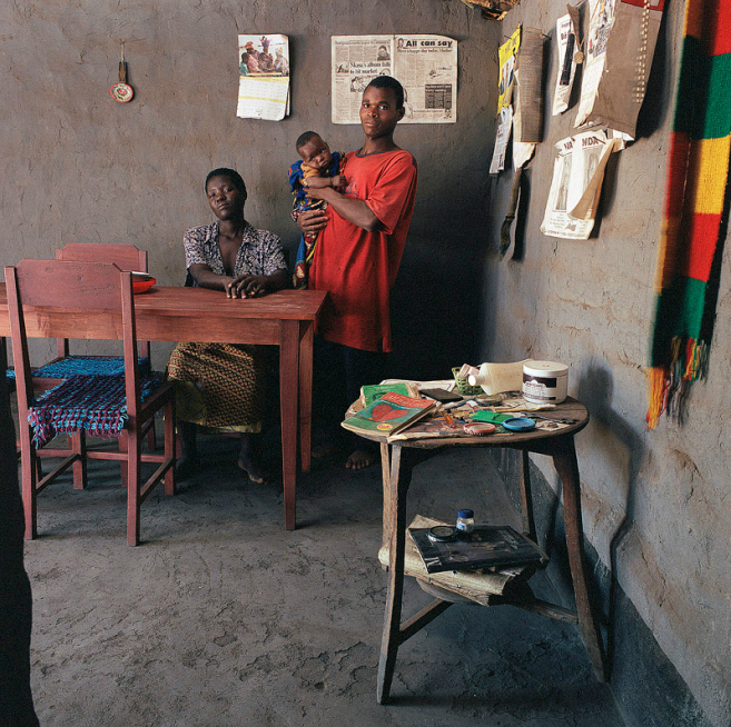 From the series The Face of Poverty , 2005 by Jan Banning.