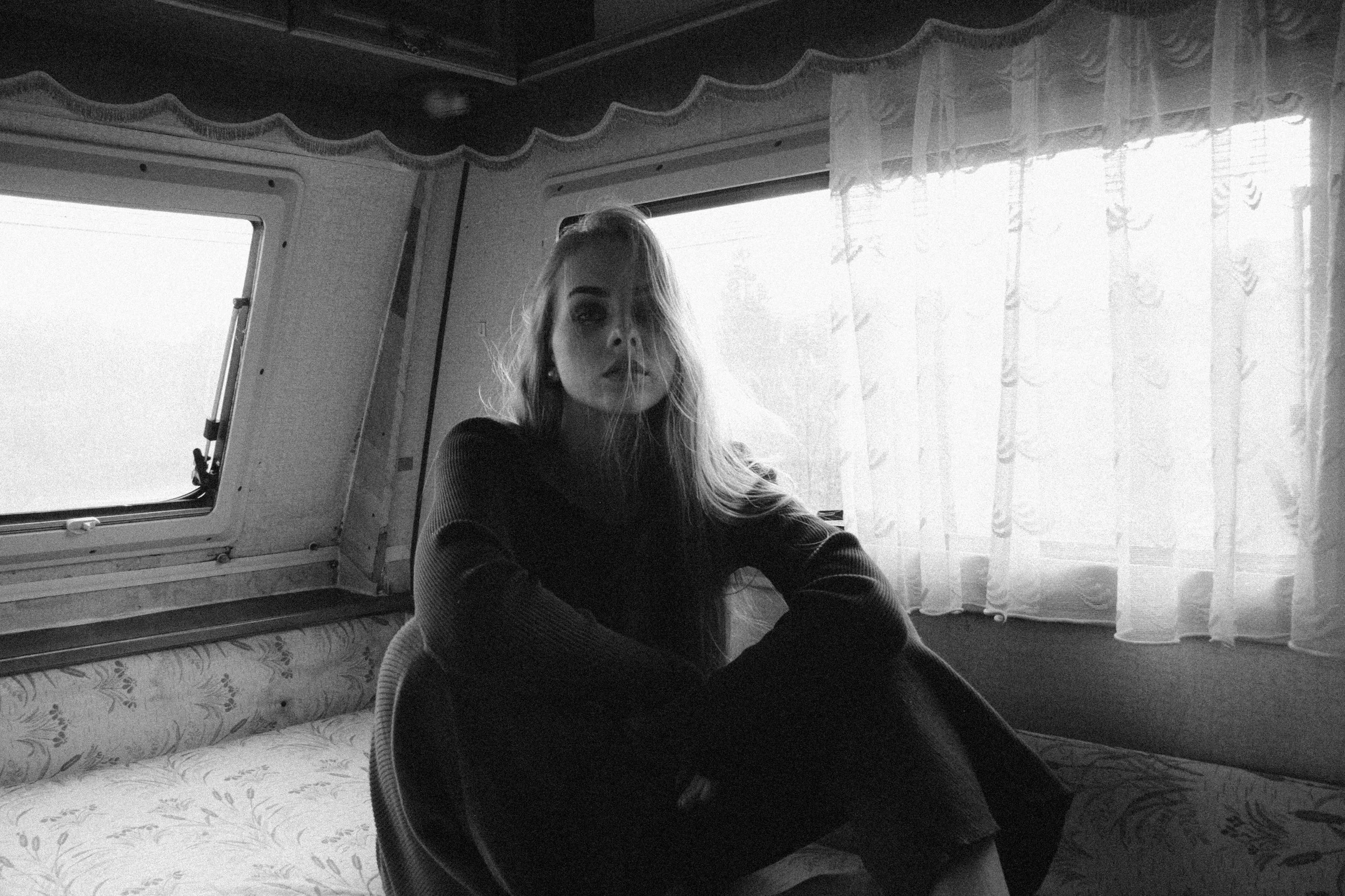 Merilin Ruus wears Saara-Samantha Steinberg's collection, Make-Up by Laura-Liisa Srubišek.