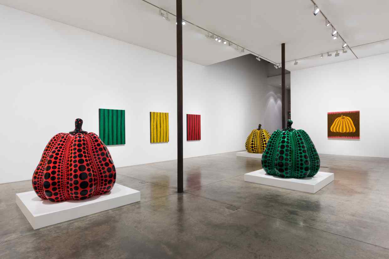 Installation view: The Moving Moment when I Went to the Universe, 2018 at Vicotria Miro, London. Photo by Thierry Bal.