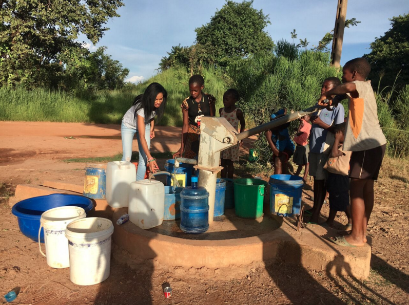 Building wells project. Photo source: Malaika.org