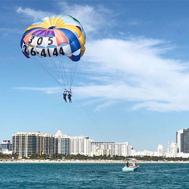 COME TAKE FLIGHT!!!#parasailing #miami #miamibeach #southbeach #southbeachmiami #bucketlist #southbeachparasail #flysobe