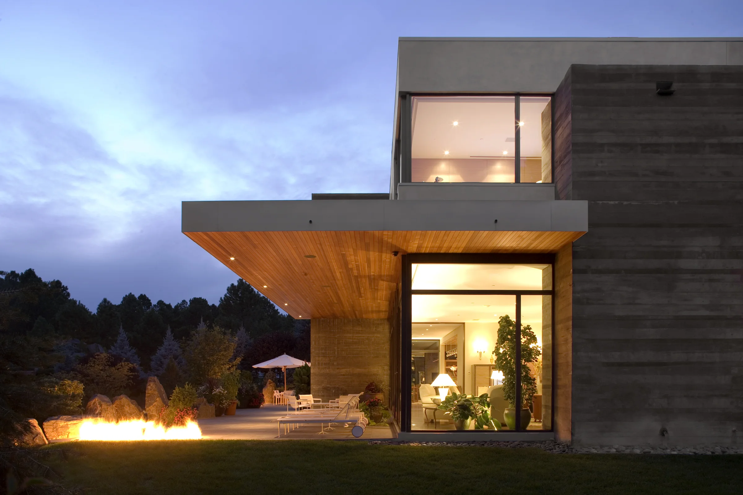 Kern Patio 2 MD.jpg