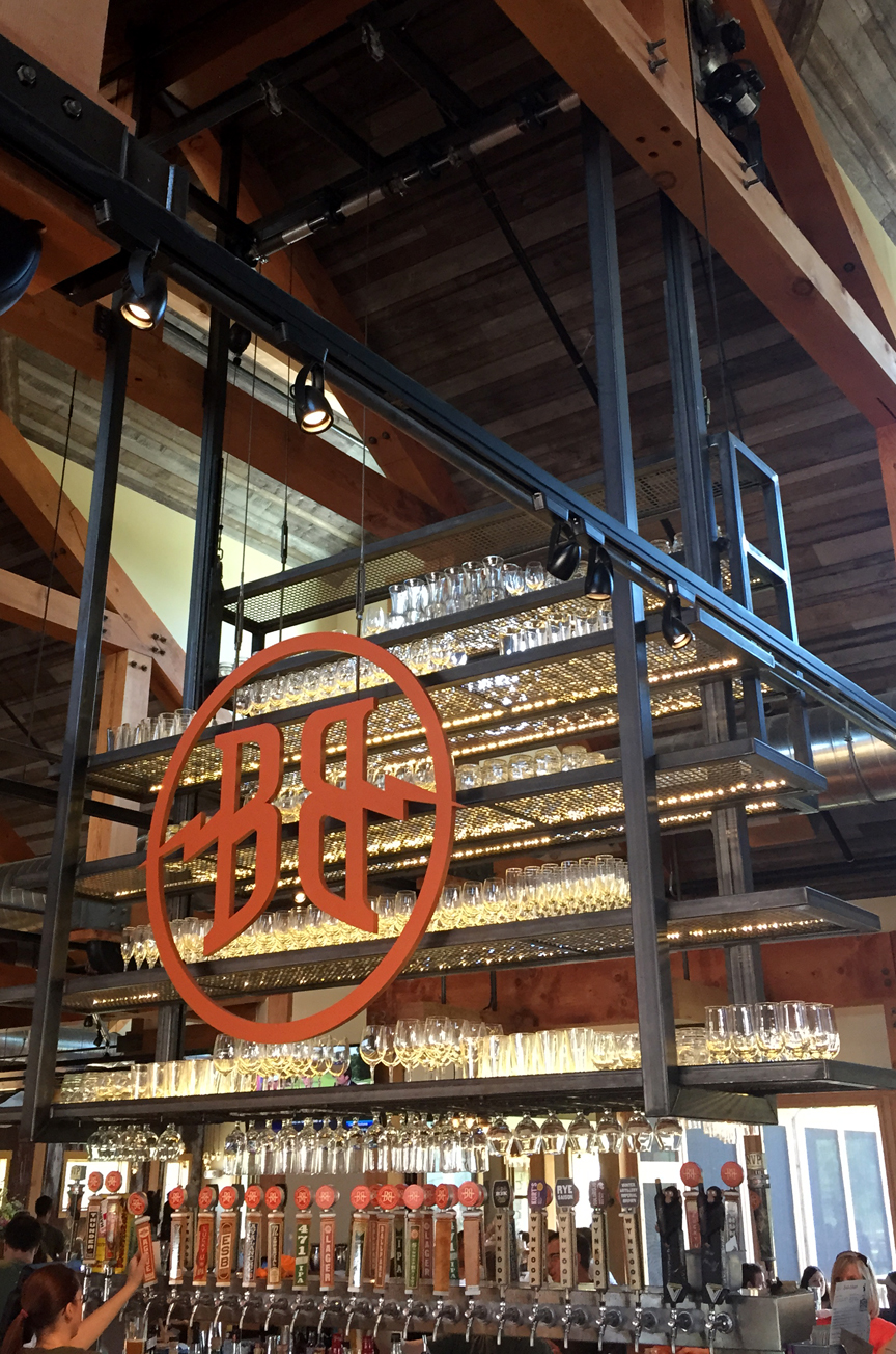 Completed in collaboration with Corvus Design Build and Boston Woodworking