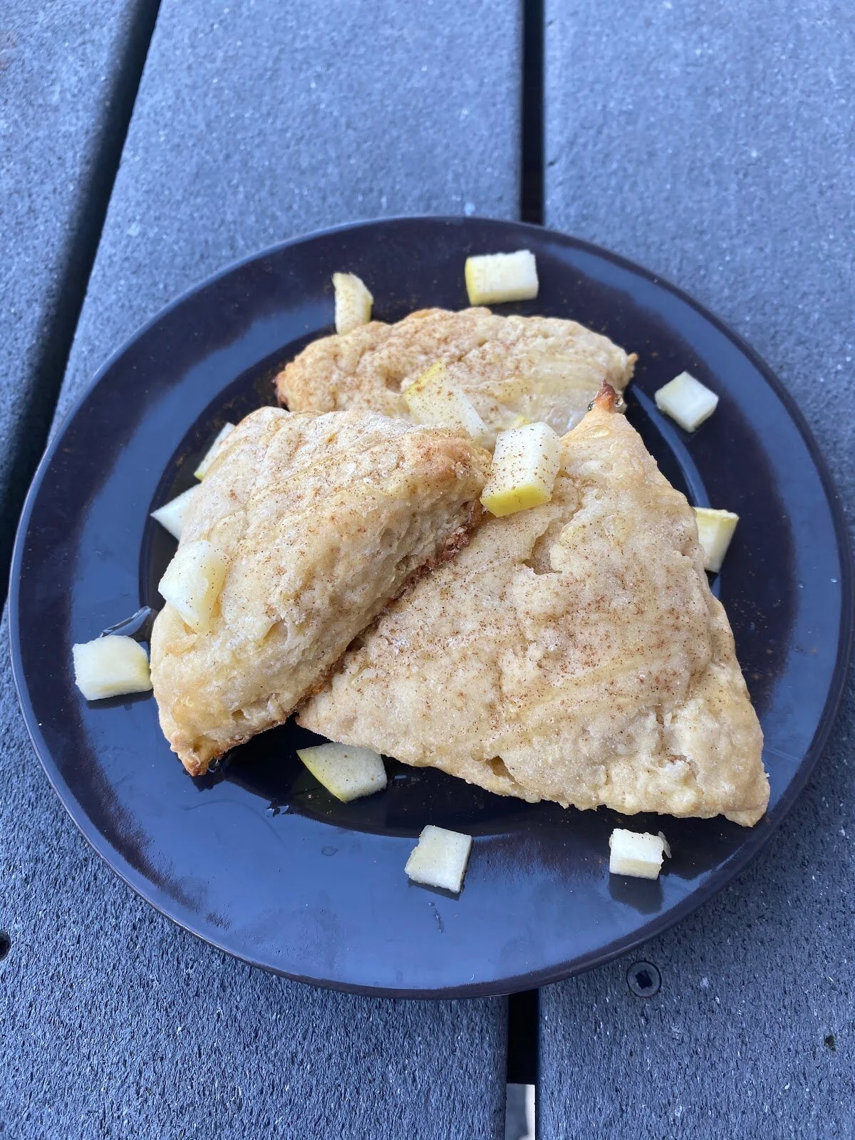 Cinnamon Apple Scones