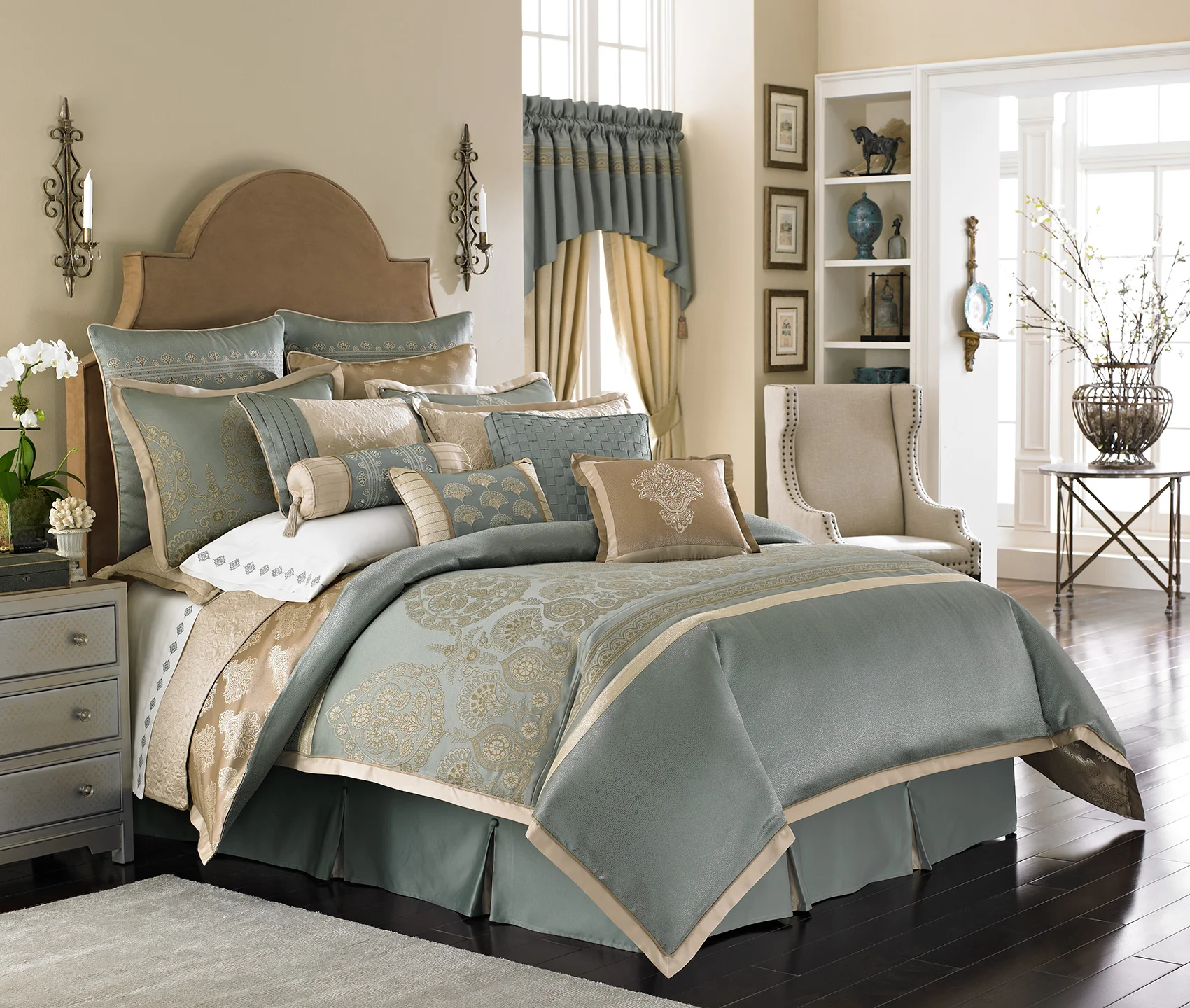 Chapel Hill: Reba McEntire Reversible Bedding for Dillard's