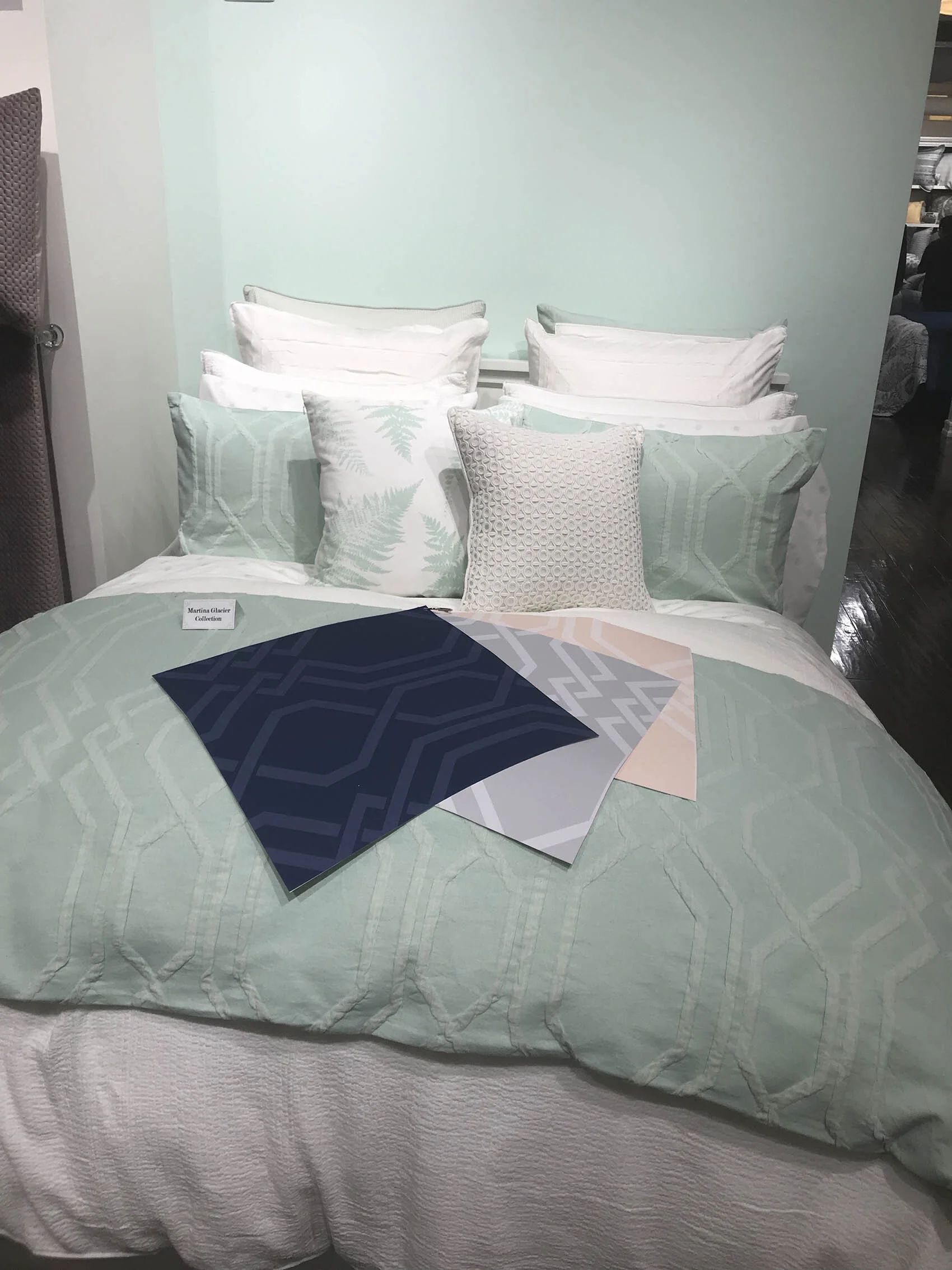 Hue - Martina - Woven Lattice 