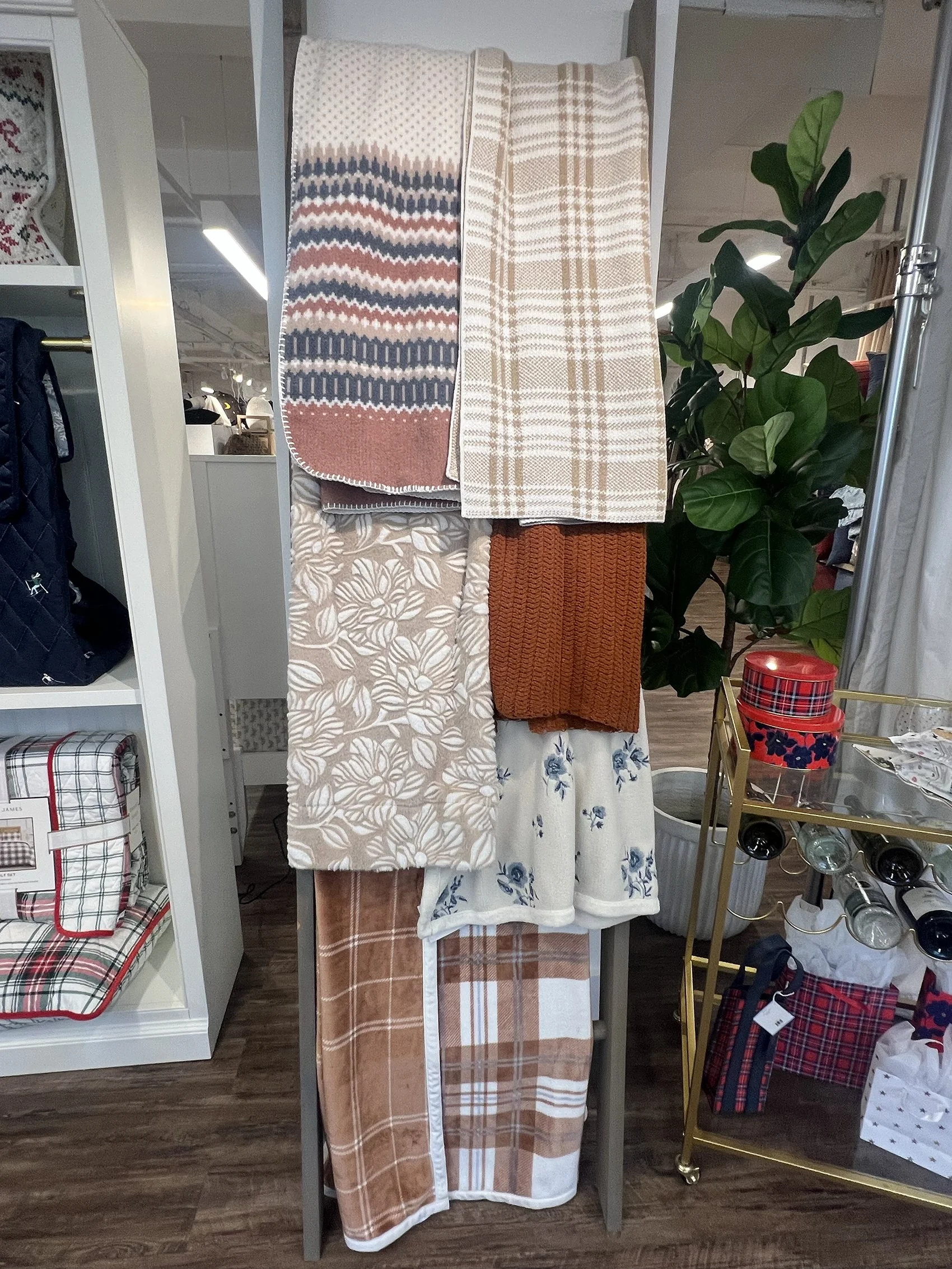 Fall throw collection