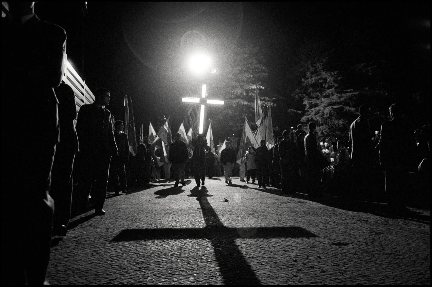 Don-Razniewski-23-Our-Lady-of-Fatima-Portugal.jpg