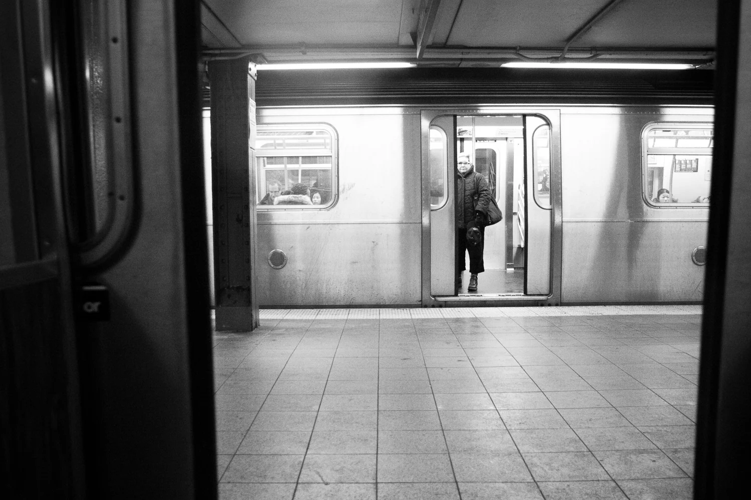 Don-Razniewski-44-NYC-Snaps.jpg