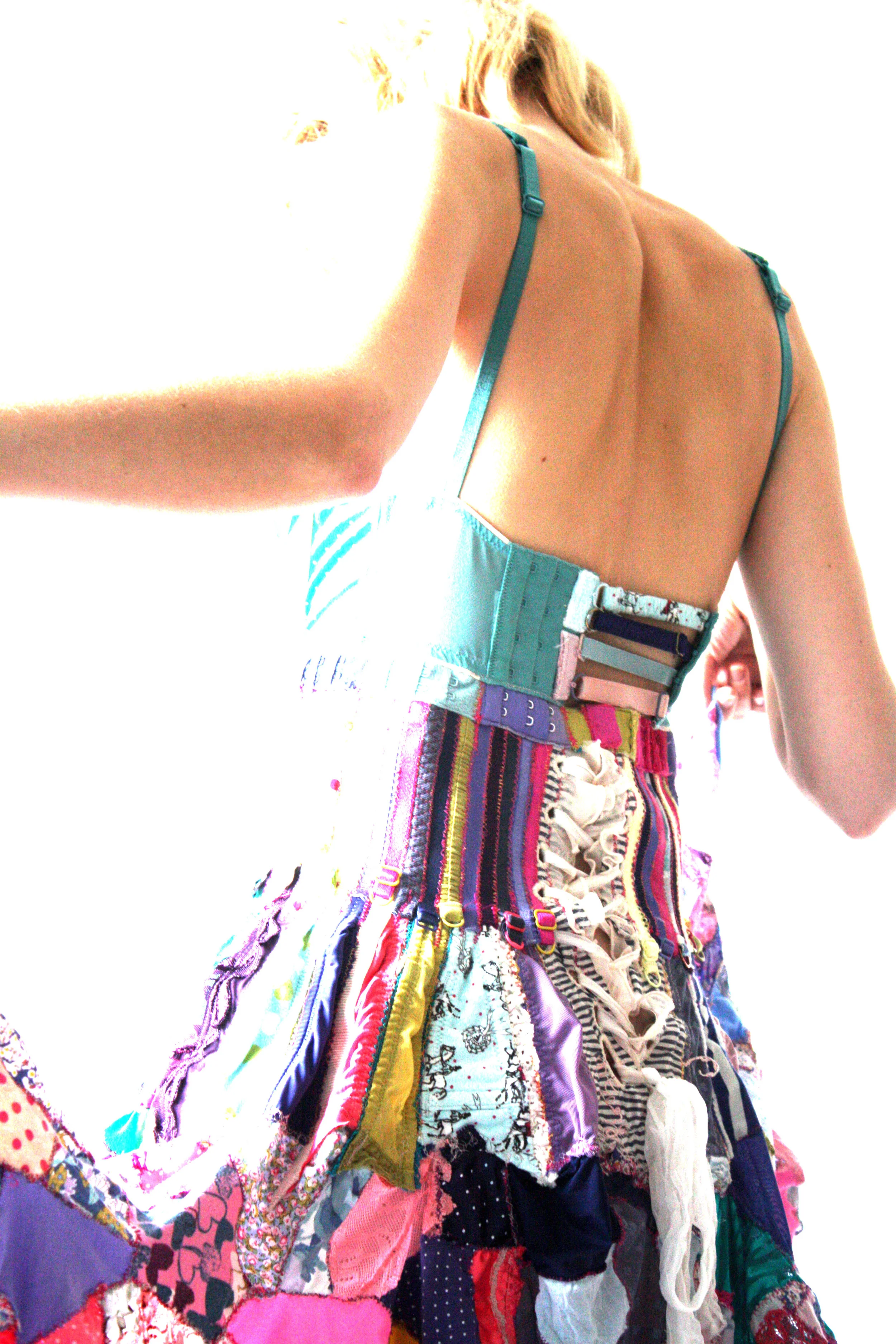 'I see no black' - back view close up
