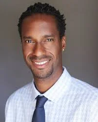 theo dumont headshot.jpeg