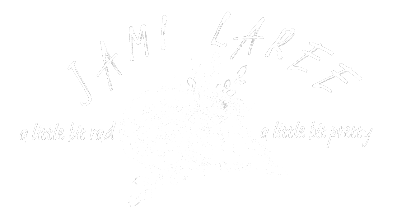 JamiLareeWhiteLogo.png